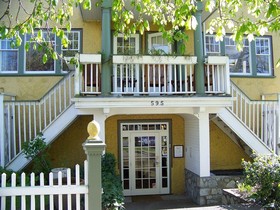Rosewood Inn
