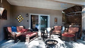 Willow Suite Lakeside Retreat