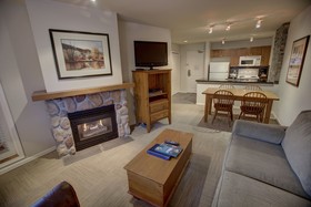 Town Plaza Suites by ResortQuest Whistler