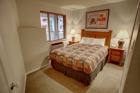 Town Plaza Suites by ResortQuest Whistler