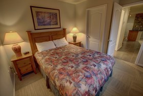Town Plaza Suites by ResortQuest Whistler
