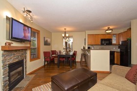 Glacier's Reach by Whistler Blackcomb Vacation Rentals