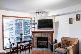 Glacier's Reach by Whistler Blackcomb Vacation Rentals