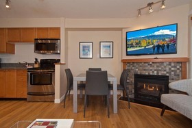 Glacier's Reach by Whistler Blackcomb Vacation Rentals