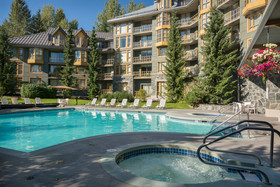 Whistler Cascade Lodge