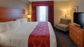 Best Western Thompson Hotel & Suites