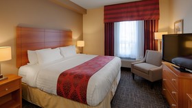 Best Western Thompson Hotel & Suites