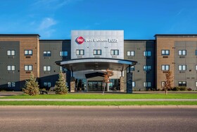 Best Western Plus Winkler