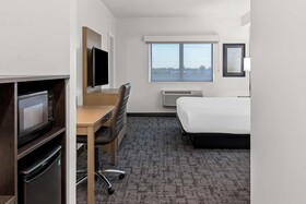 Best Western Plus Winkler