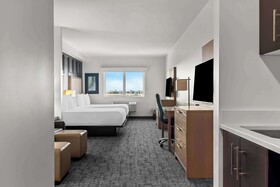 Best Western Plus Winkler