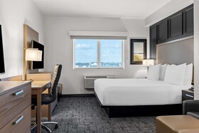 Best Western Plus Winkler