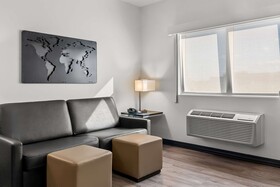 Best Western Plus Winkler