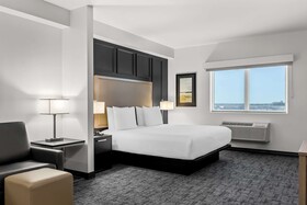 Best Western Plus Winkler