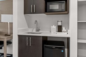 Best Western Plus Winkler