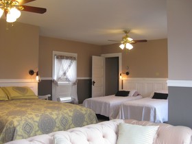 Four Winds Bed and Breakfast