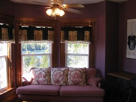 Four Winds Bed and Breakfast