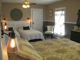 Four Winds Bed and Breakfast