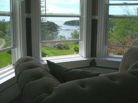 Four Winds Bed and Breakfast