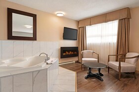 Days Inn by Wyndham Fredericton