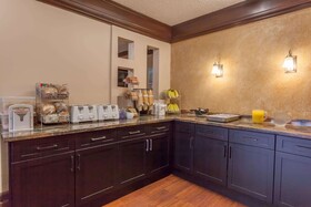Days Inn by Wyndham Fredericton