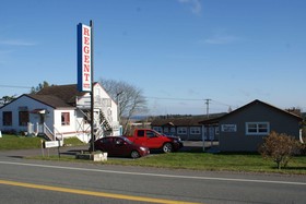 Cookes Motel