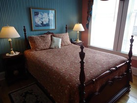 Mahogany Manor B&B