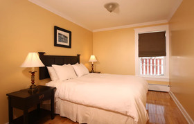 Grenfell Heritage Hotel And Suites