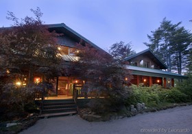 Trout Point Lodge