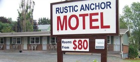 Dolan's Motel