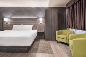 Glengarry Extended Stays