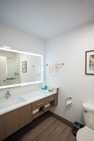 Glengarry Extended Stays