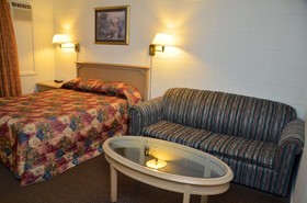 Arnprior Motor Inn