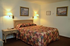 Arnprior Motor Inn