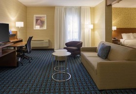 Fairfield Inn & Suites Belleville