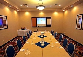 Fairfield Inn & Suites Belleville