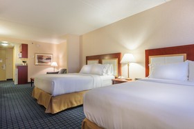 Holiday Inn Express & Suites Belleville