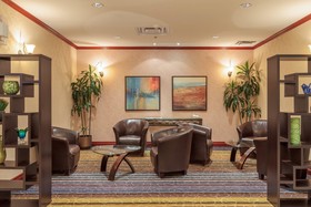 Holiday Inn Express & Suites Belleville