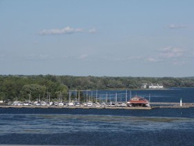 Ramada by Wyndham Belleville Harbourview Conference Center