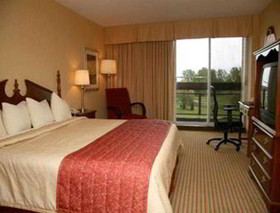Ramada by Wyndham Belleville Harbourview Conference Center