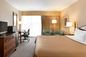 Ramada by Wyndham Belleville Harbourview Conference Center