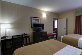 Best Western Plus Bowmanville