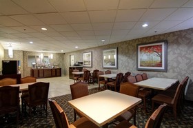 Best Western Plus Bowmanville