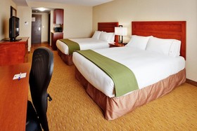 Holiday Inn Express Hotel & Suites Clarington Bowmanville