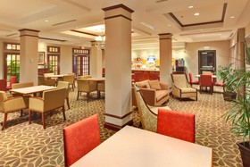 Holiday Inn Express & Suites Brockville