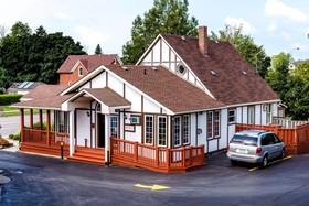 Cedar Lodge Motel