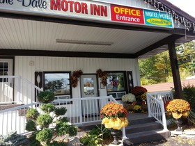 Pine Dale Motor Inn