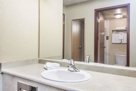 Quality Inn & Suites Grimsby