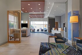Holiday Inn Express Kingston West
