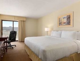 Days Inn by Wyndham London