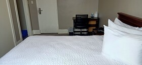 London Residency Inn